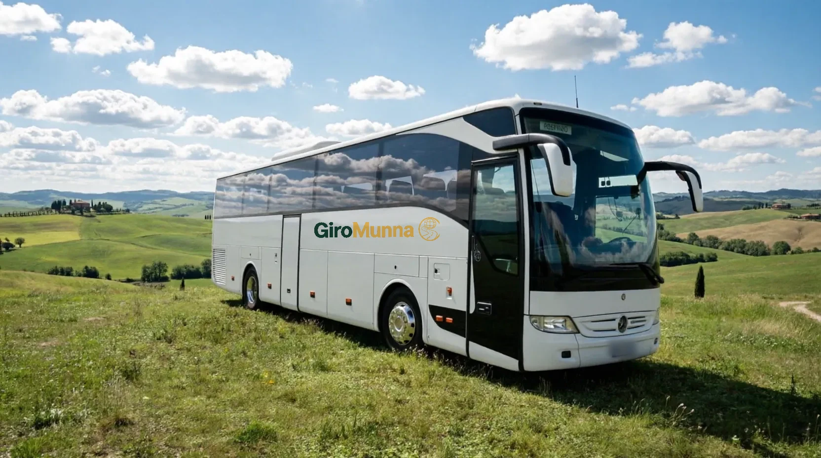 Autobus gran turismo GiroMunna tra le colline toscane